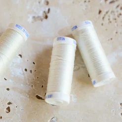 fil couture coton écru