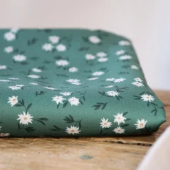 Edelweiss motif exclusif bleu macaron