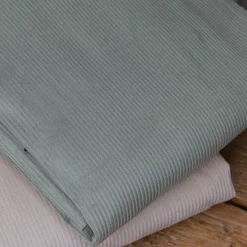 tissu velours coton côtelé vert sauge
