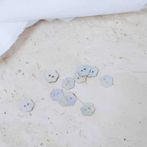 sublime bouton fleur nacre