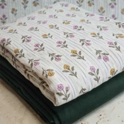 double gaze fleurs écru et vert