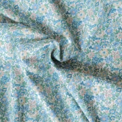 Liberty Fabrics Honeydew fleurs bleues